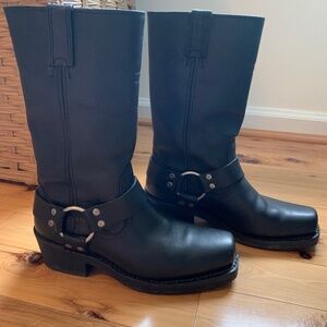 Harley Davidson motorcycle boots